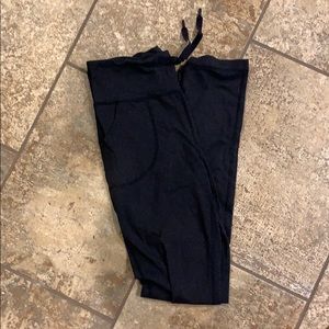 Women’s Lululemon lounge pants 12